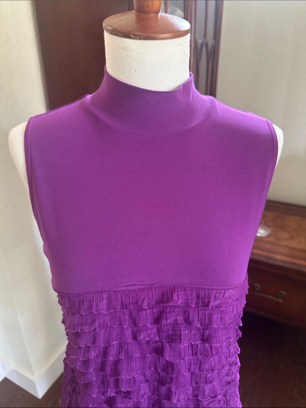 Purple Ruffle Sleeveless Blouse - Picture 4 of 5